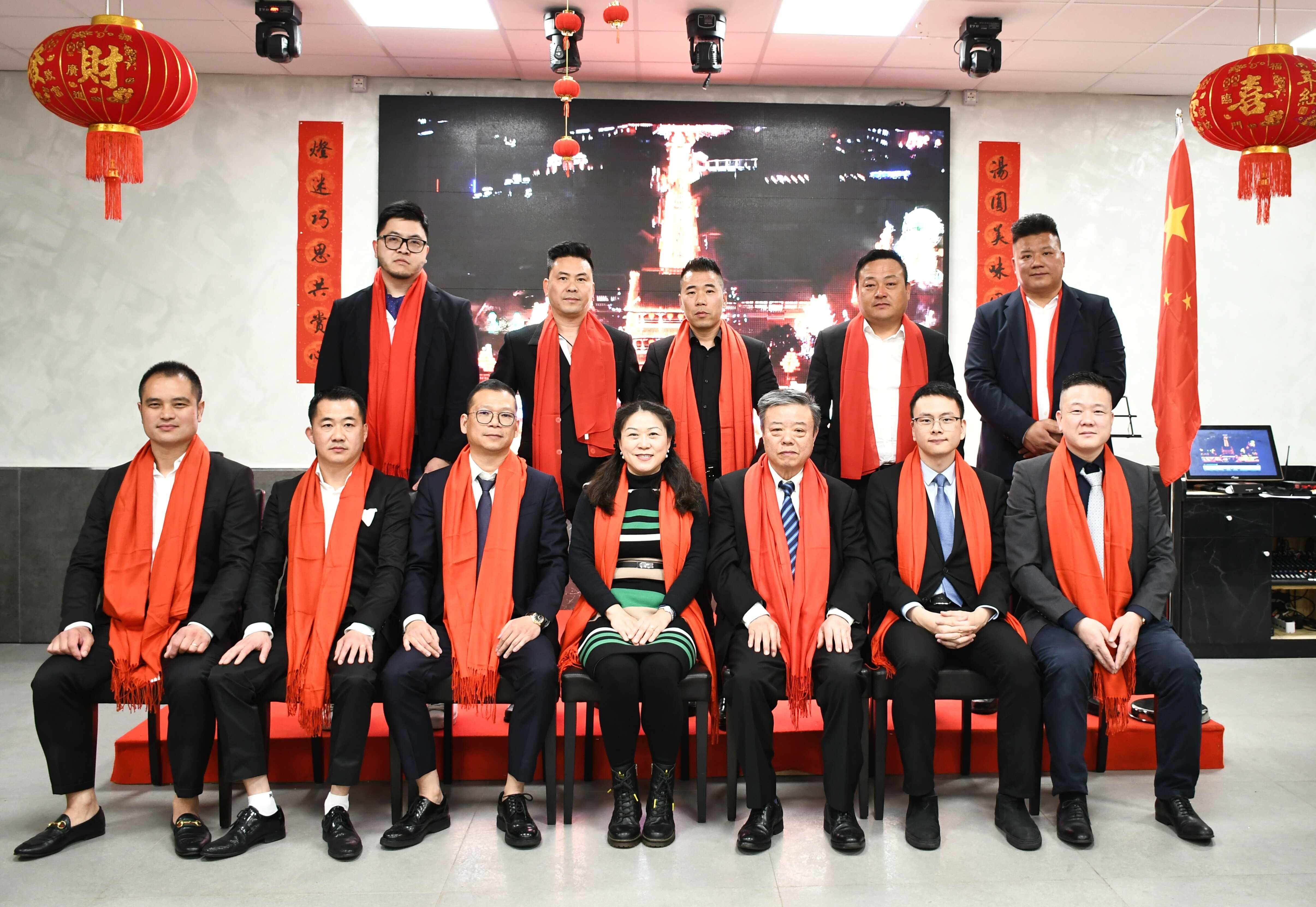 大合影.jpg
