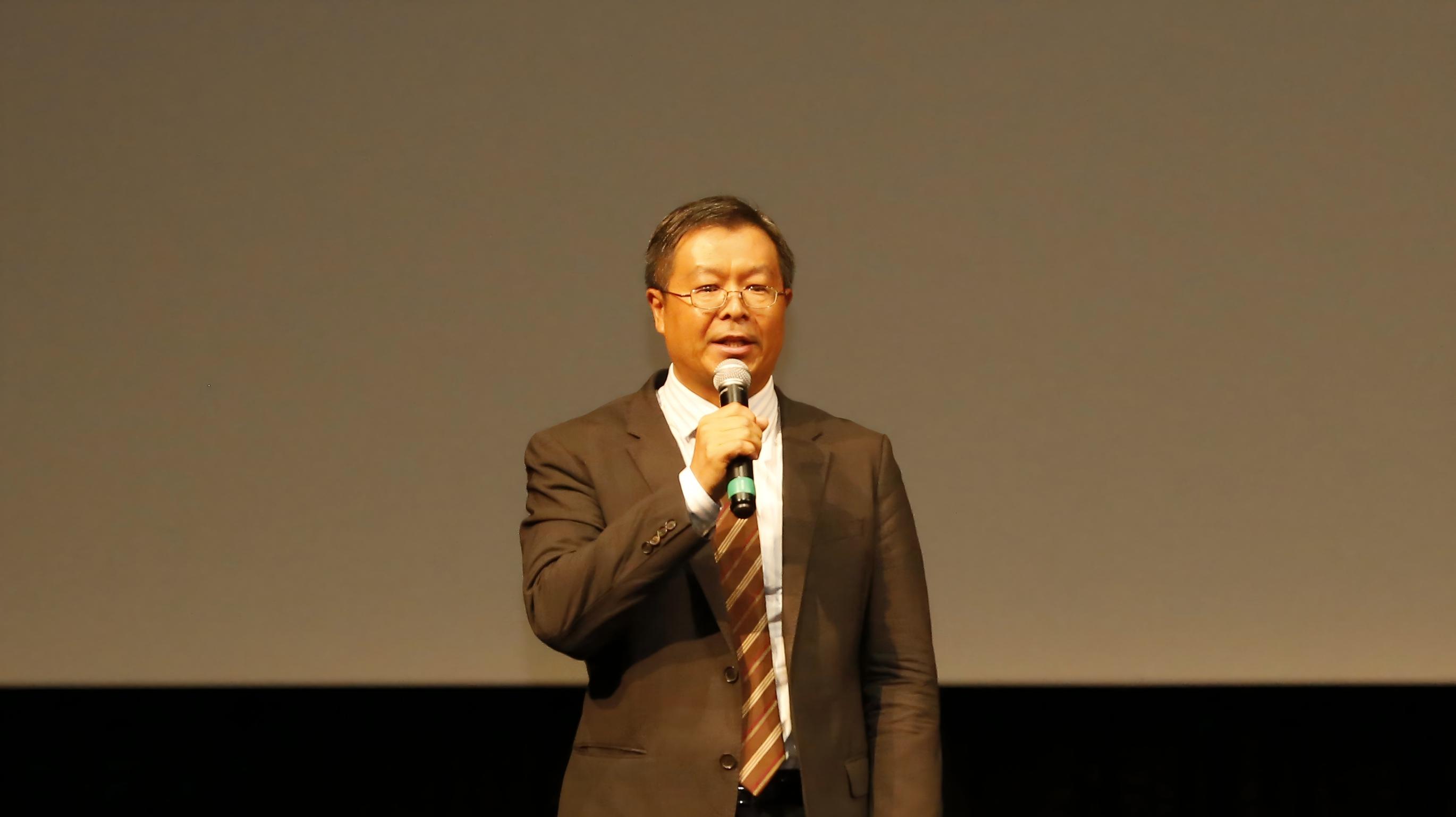 南京照相馆首映李代办特写.jpg
